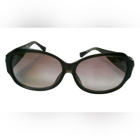 Louis Vuitton Sunglasses - Picture 1 of 9